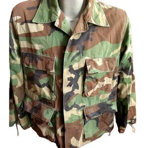 Small Vintage US Army Camouflage Field Shirt/Jacket Size M US NAVY Stencil